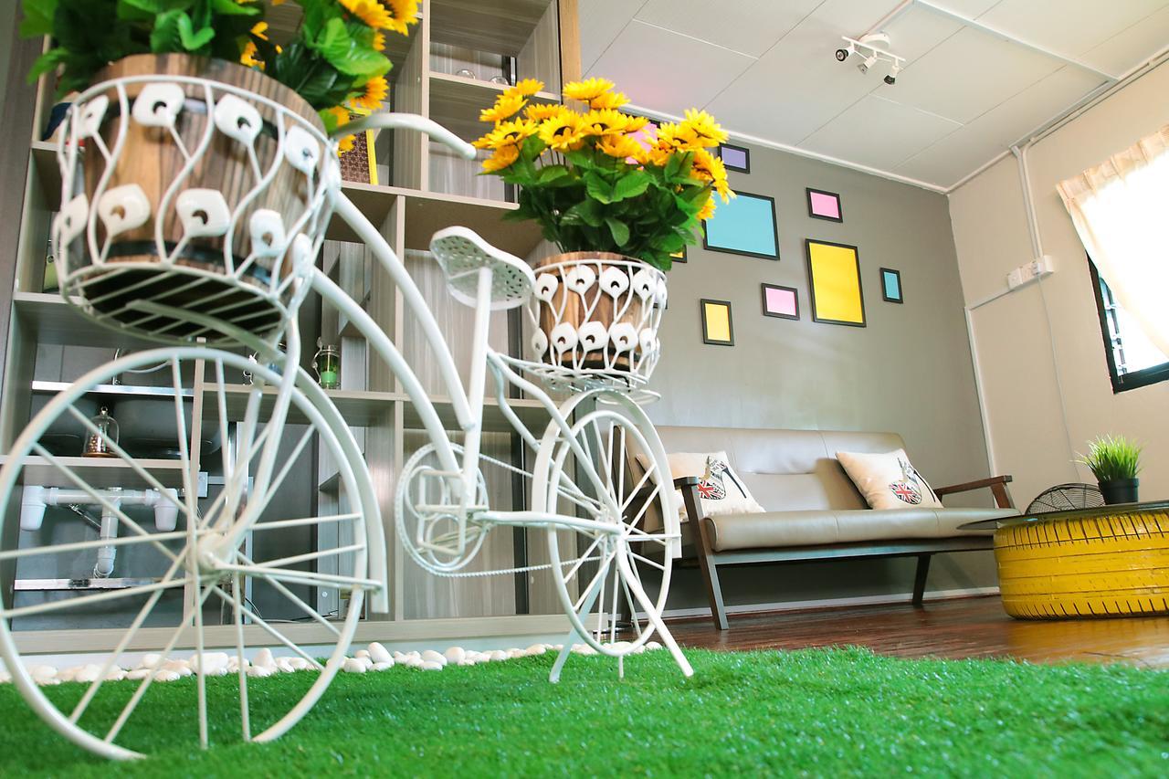 The Bunk By Olive Hostel Malacca ภายนอก รูปภาพ