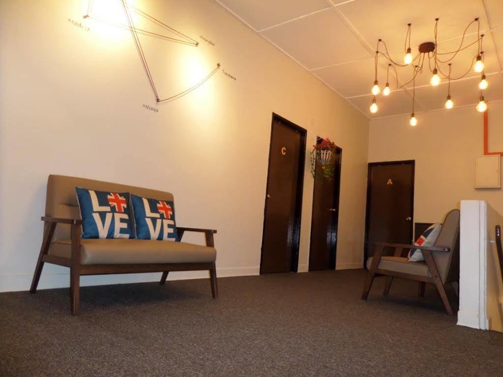 The Bunk By Olive Hostel Malacca ภายนอก รูปภาพ