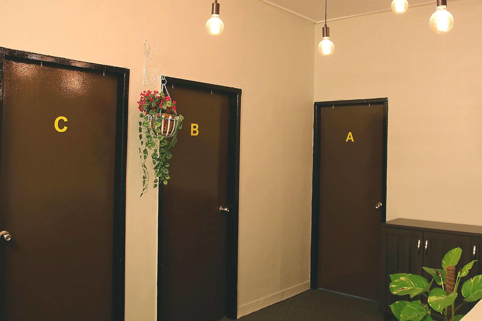 The Bunk By Olive Hostel Malacca ภายนอก รูปภาพ